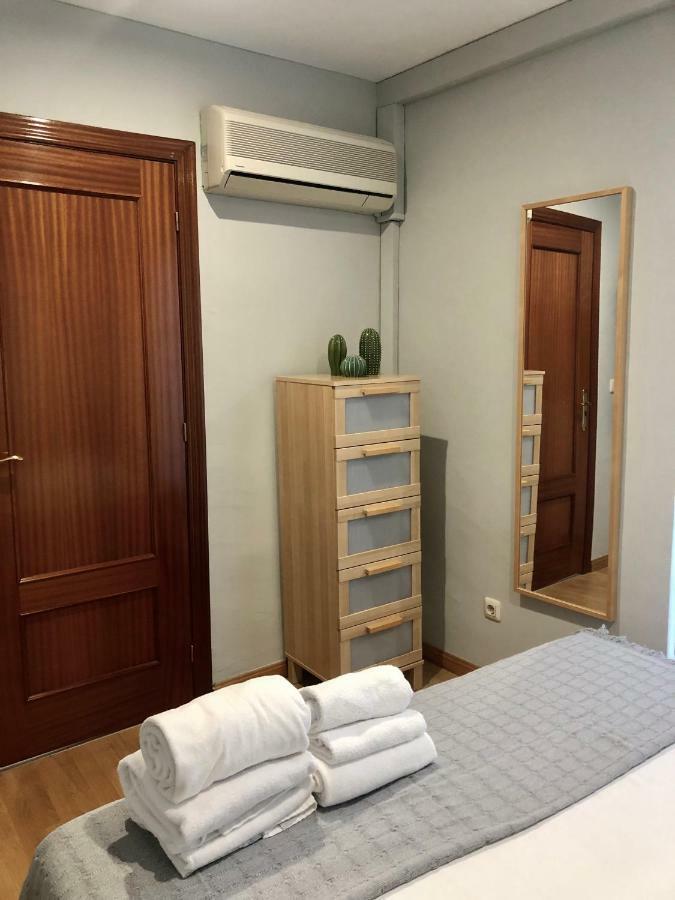 Apartamento San Blas-Antiguo Mercado Central Сарагоса Екстер'єр фото