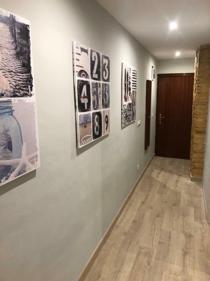 Apartamento San Blas-Antiguo Mercado Central Сарагоса Екстер'єр фото
